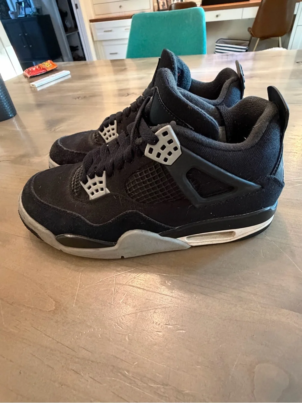 Air Jordan 4 Retro “Black Canvas”